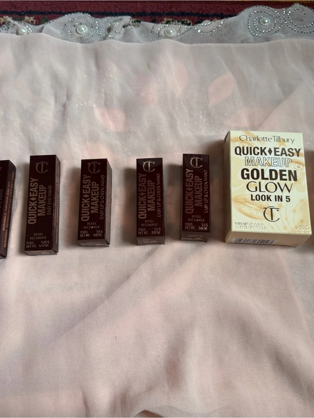 Charlotte Tilbury Quick Easy Makeup the whole set